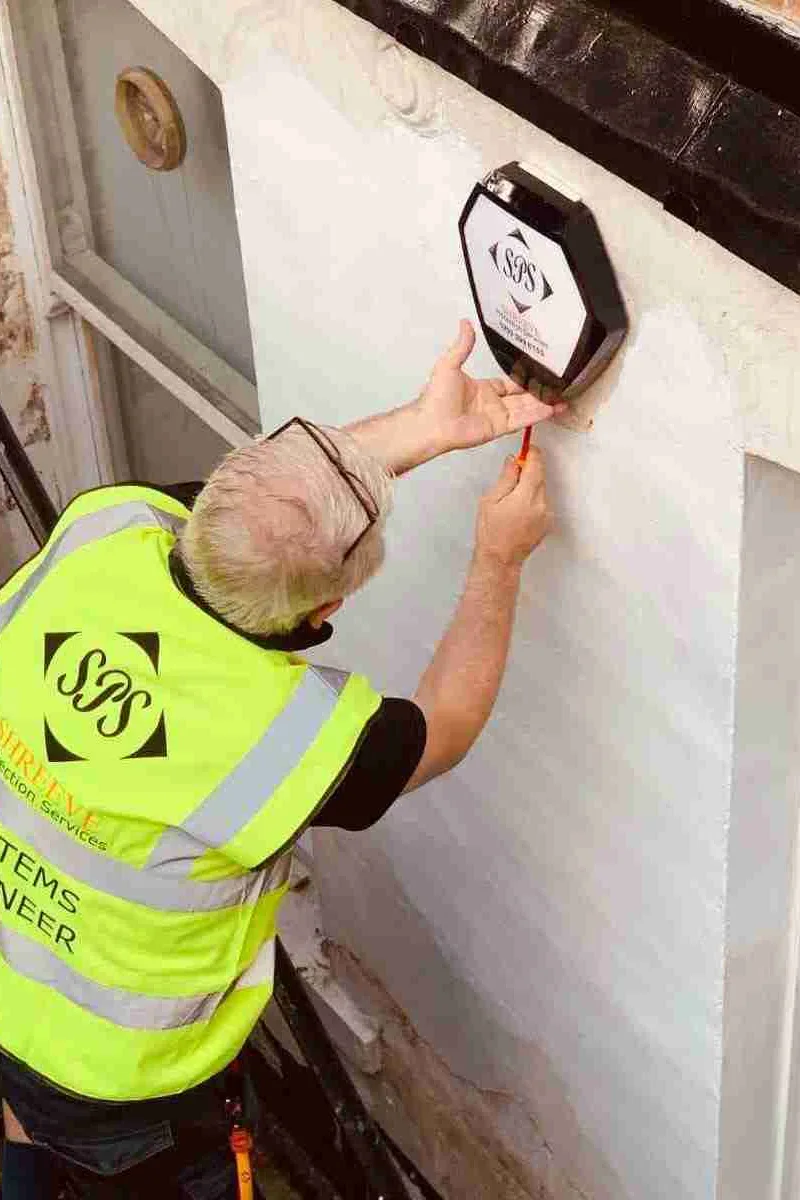 Intruder alarm Installation and Monitoring Services for any premises
